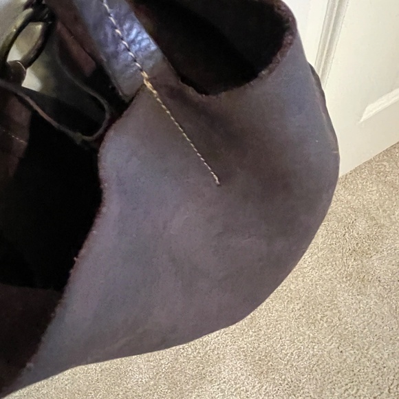 Large Leather Sundance Tote - Picture 7 of 8